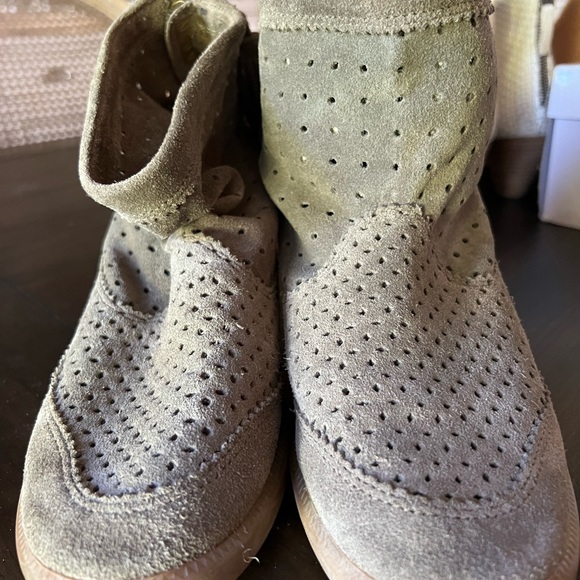 Isabel Marant suede ankle boot, excellent condition, 37 EUR - Picture 3 of 4
